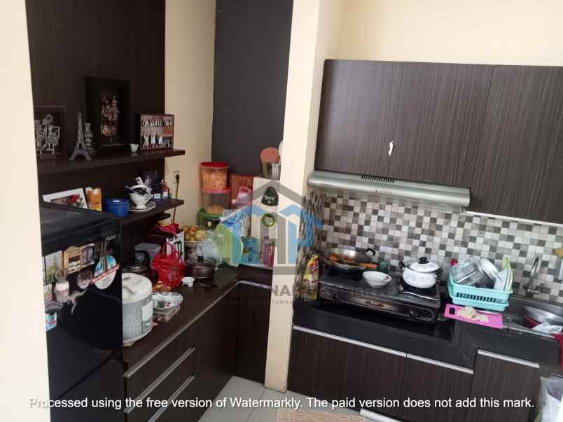 dijual rumah jalan budi