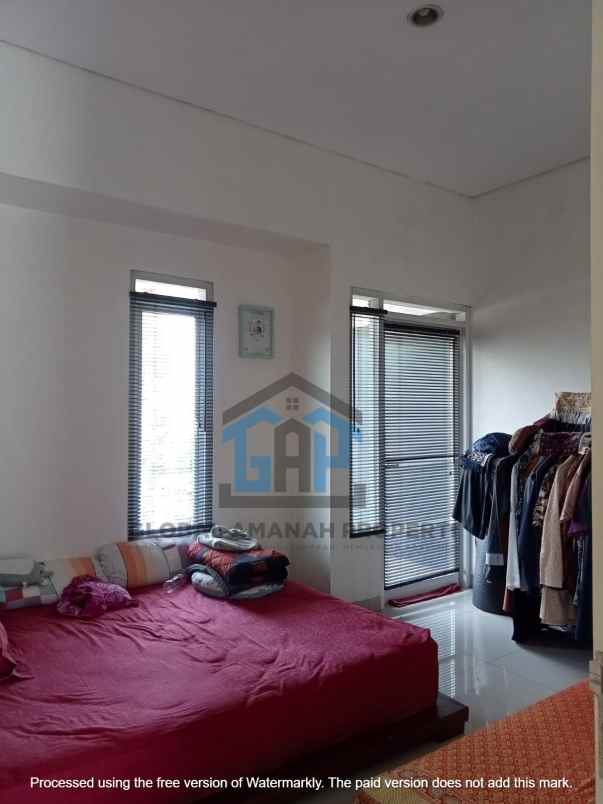 dijual rumah jalan budi