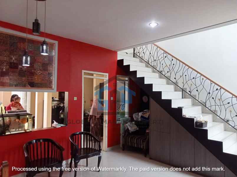 dijual rumah jalan budi