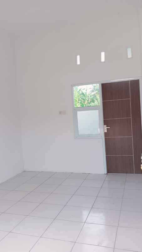 dijual rumah jalan cendrawasih