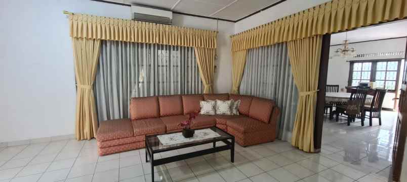 dijual rumah jalan ciwaringin kota bogor