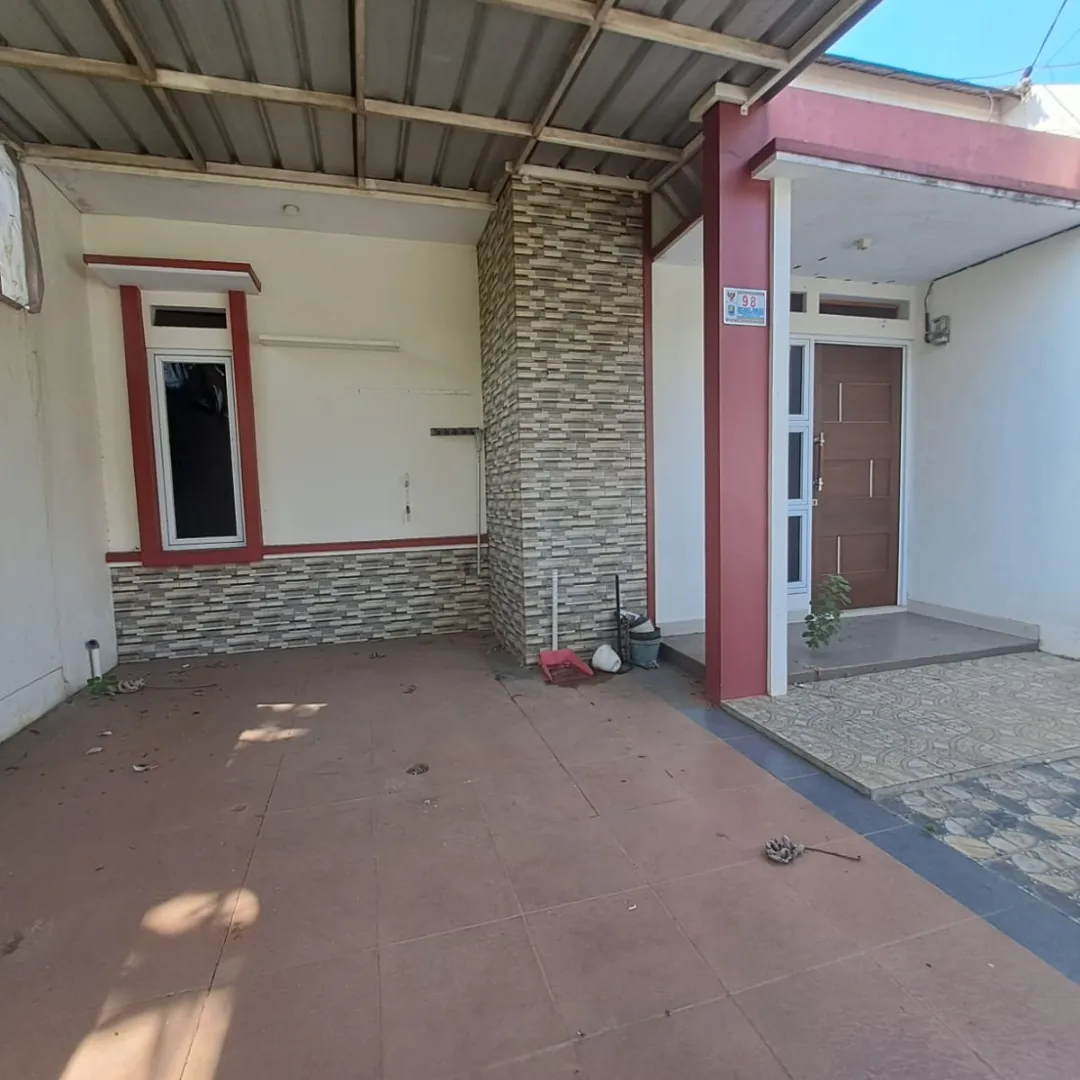 dijual rumah jalan damai