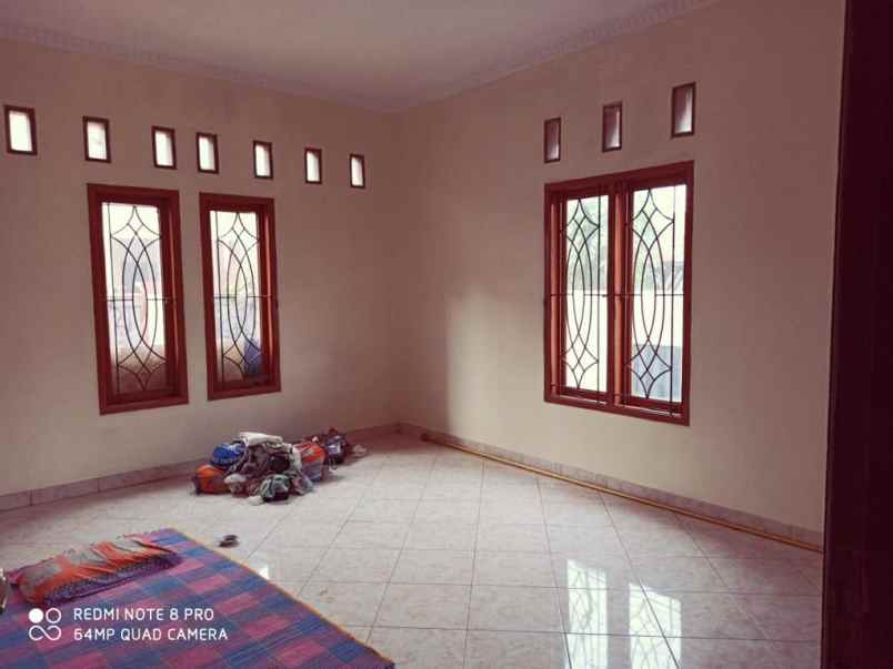 dijual rumah jalan delima raya no 29