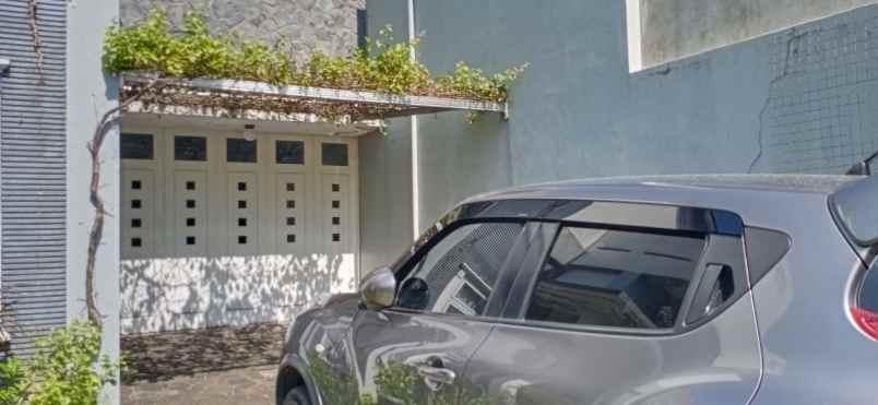 dijual rumah jalan jagakarsa