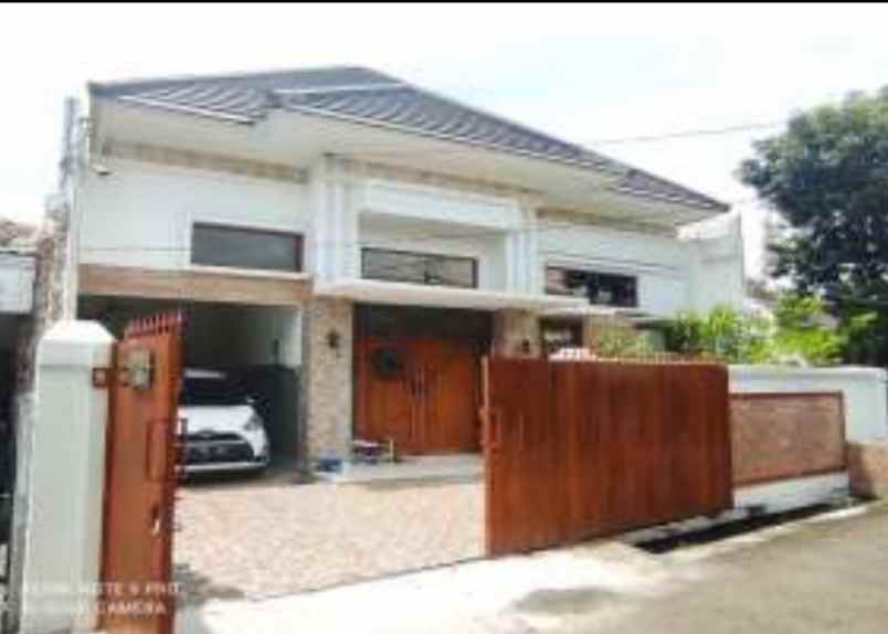 dijual rumah jalan mira elok no 5