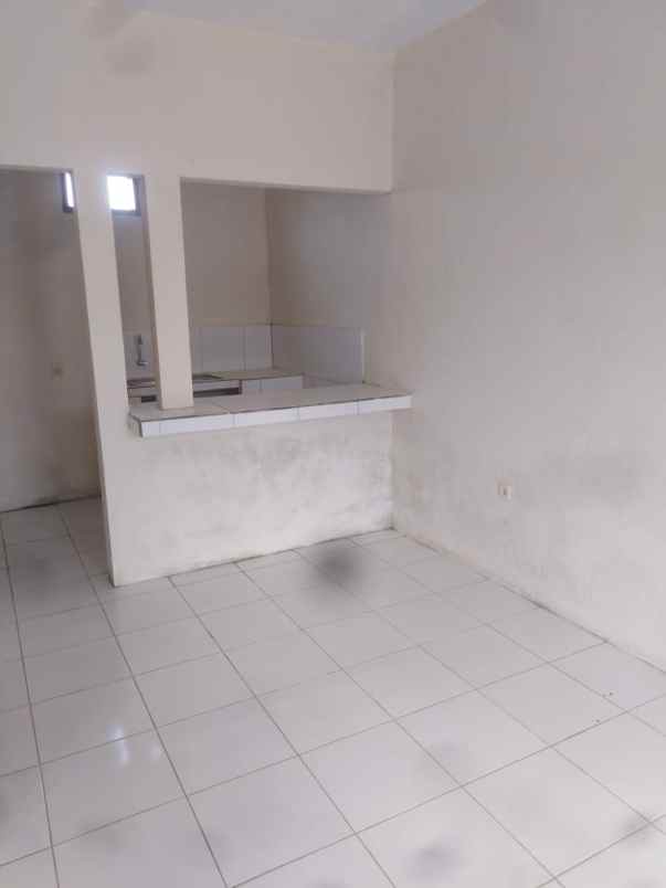 dijual rumah jalan paniisan malakasari