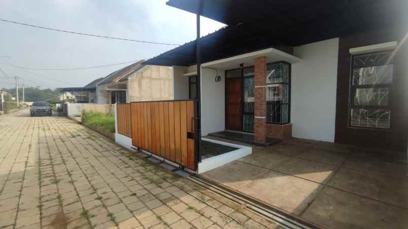 dijual rumah jalan panyaungan kampung