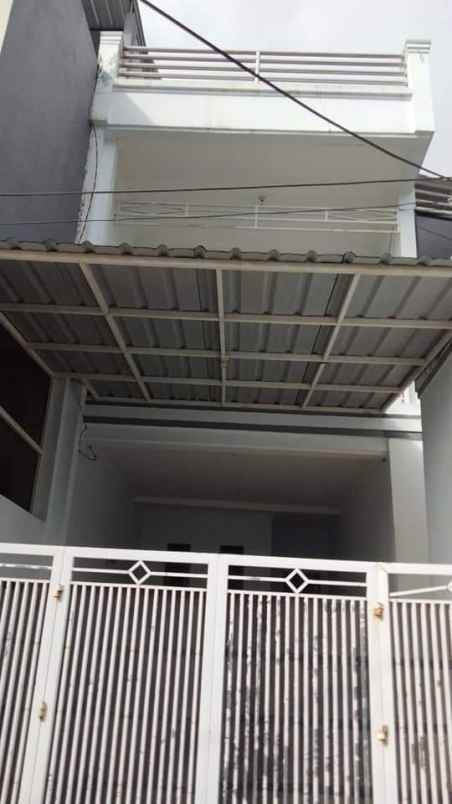 dijual rumah jalan pondok mulya