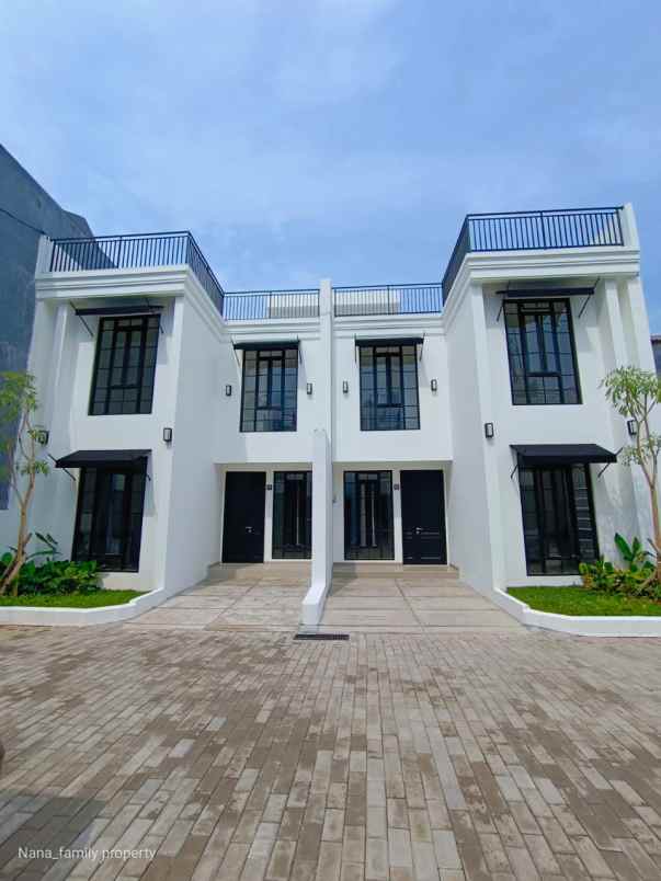 dijual rumah jalan raya pahlawan rempoa