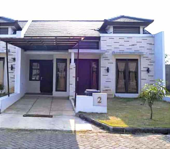 dijual rumah jalan raya percobaan puspa