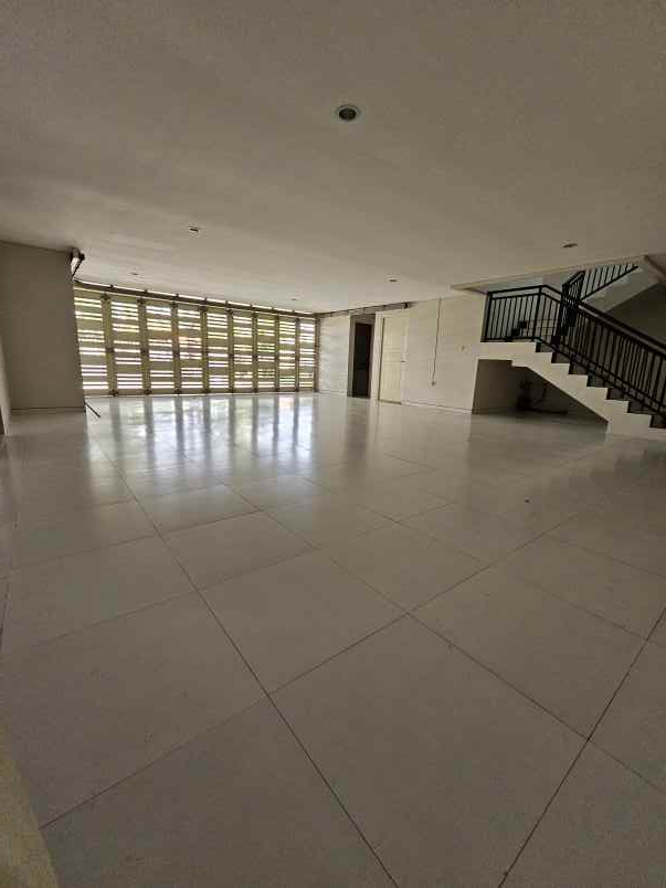 dijual rumah jalan somerset citraland