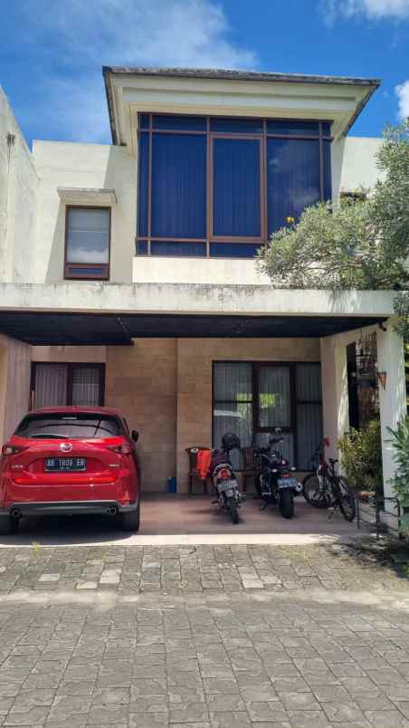 dijual rumah jalan wonosari raya no km