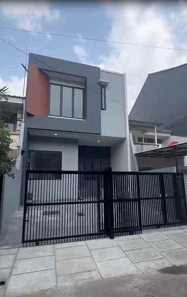 dijual rumah janur kuning residence