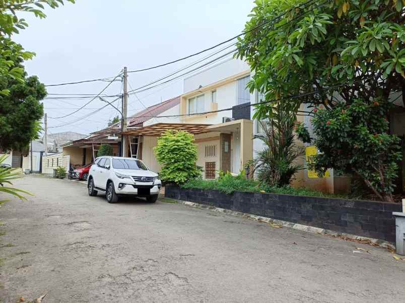 dijual rumah jatibening