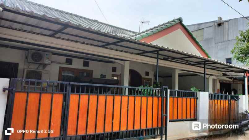 dijual rumah jatibening