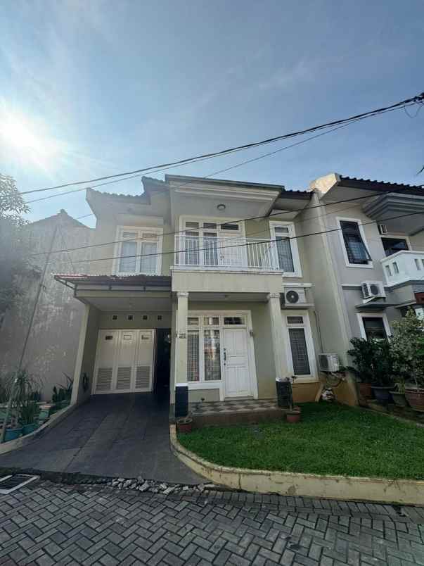 dijual rumah jatiwaringin jakarta timur