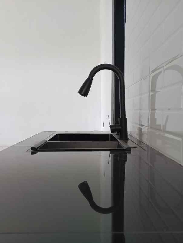 dijual rumah jl ahmad yani timur