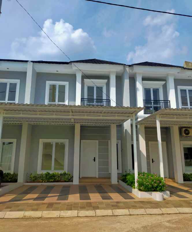 dijual rumah jl bintara jaya viii