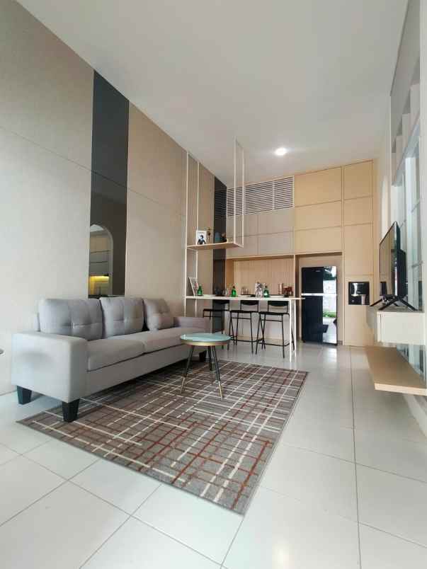 dijual rumah jl bintara jaya viii