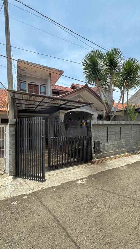 dijual rumah jl budi aruman pasantren