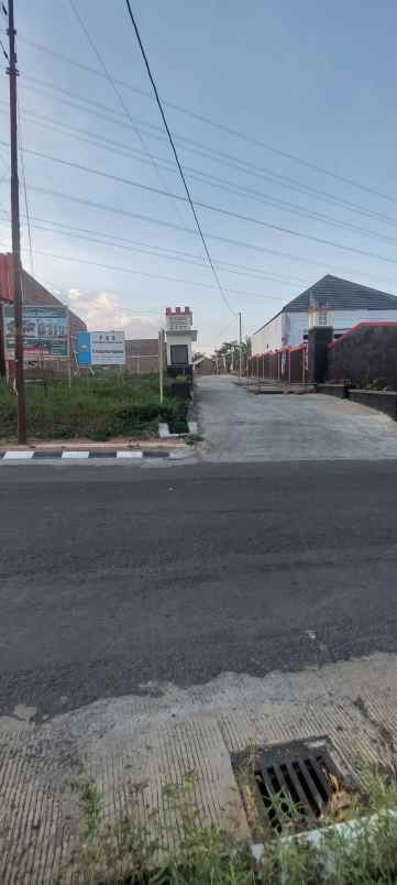 dijual rumah jl bukit leyangan damai