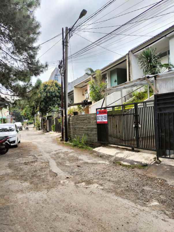 dijual rumah jl bukit sariwangi