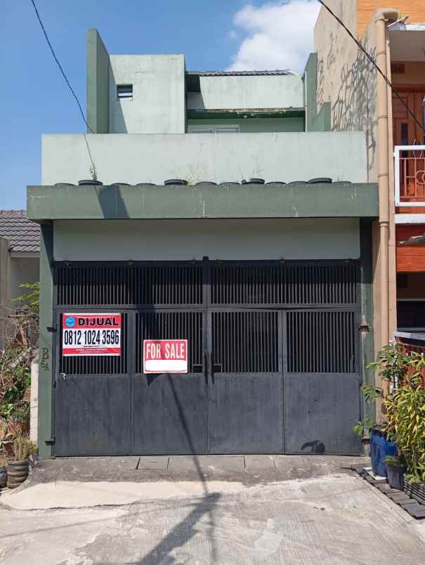 dijual rumah jl bukit sariwangi regency