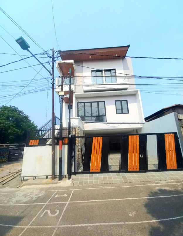 dijual rumah jl bumi raya duren sawit