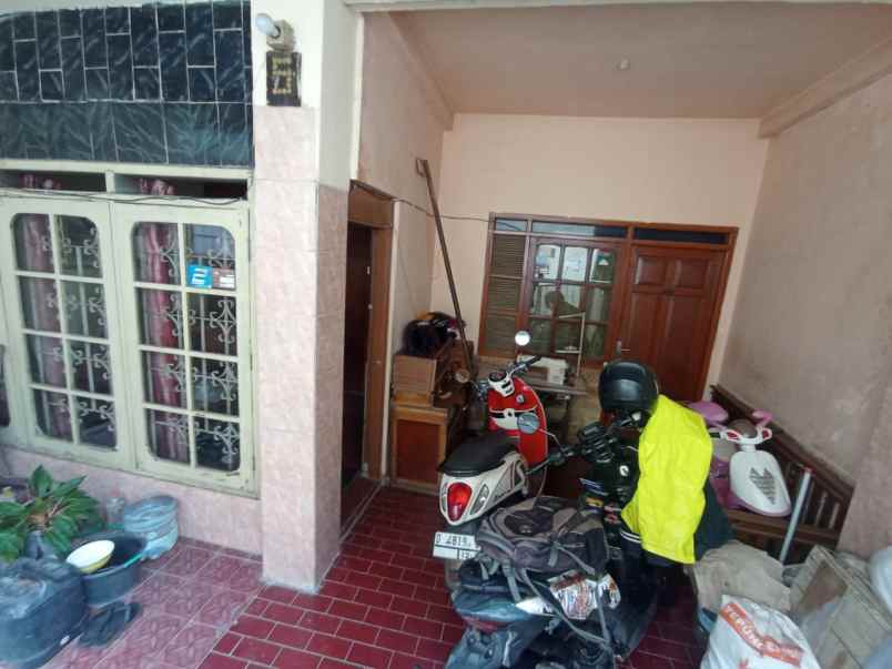 dijual rumah jl depok subang purwakarta