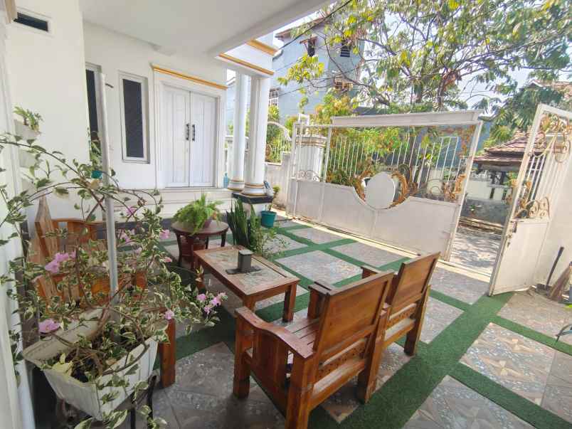 dijual rumah jl griya alam pernai