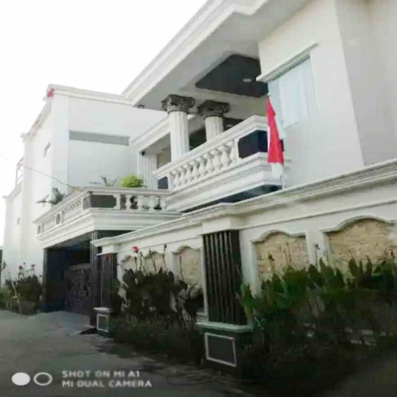 dijual rumah jl kahuripan utara raya