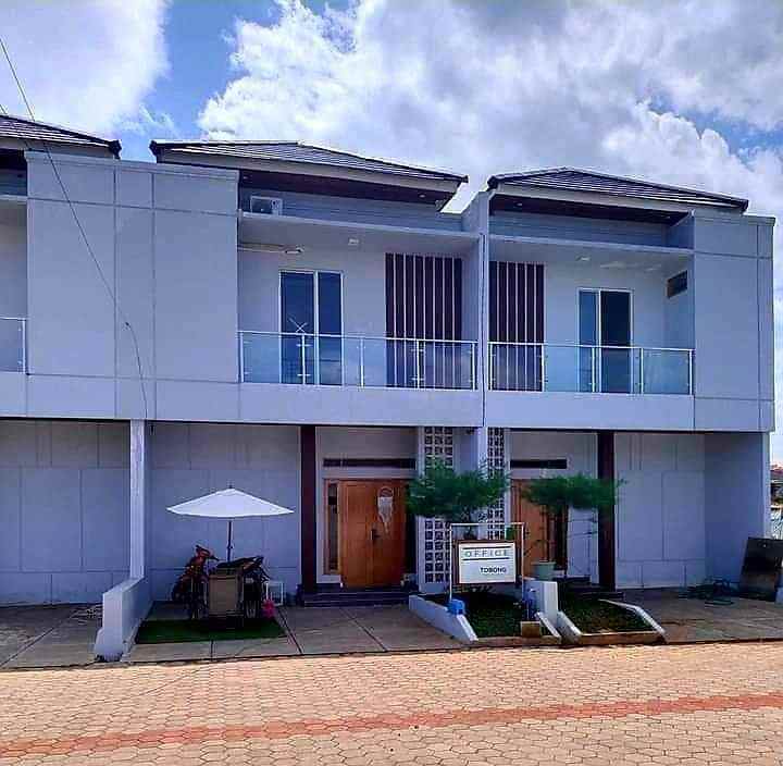 dijual rumah jl kapasa raya