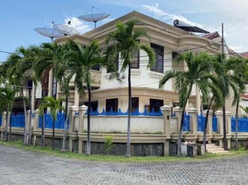 dijual rumah jl kertajaya indah tengah