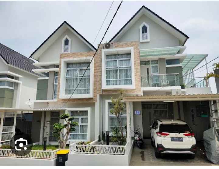 dijual rumah jl kolonel masturi