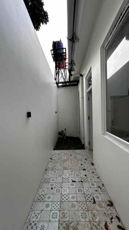 dijual rumah jl kp gn putri no 19 rt1 rw11