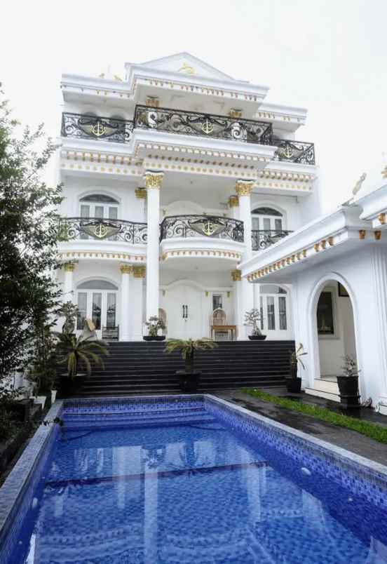 dijual rumah jl lembang asri bamdung barat