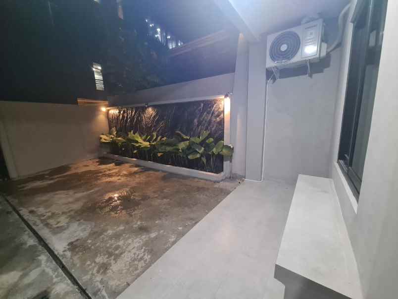 dijual rumah jl mampang prapatan raya