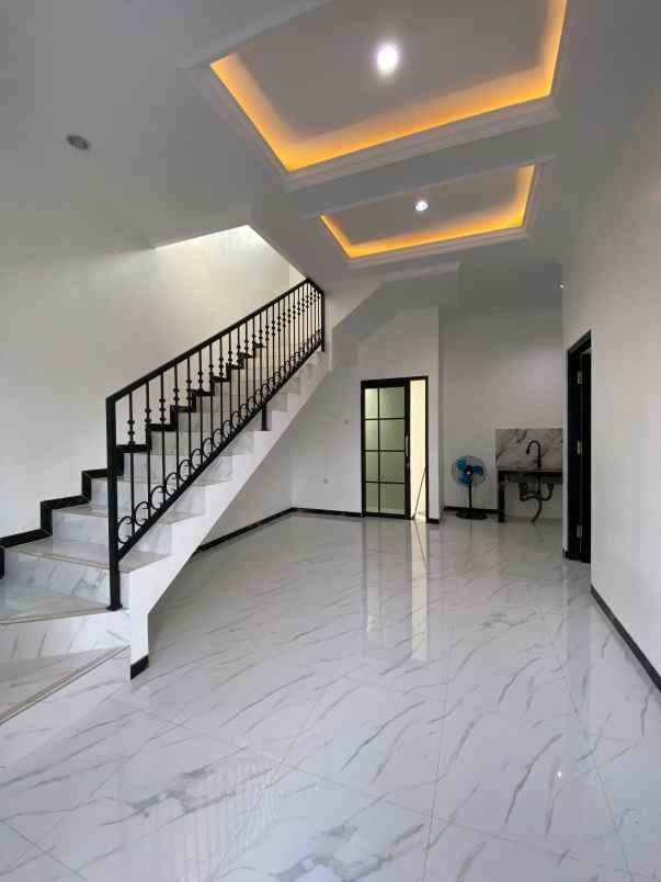 dijual rumah jl mandor basar rangkapan jaya