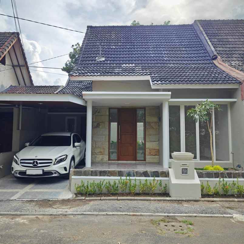 dijual rumah jl palagan