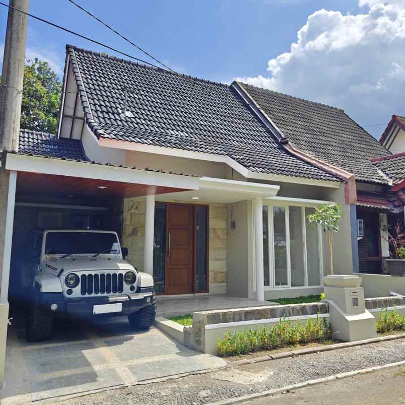 dijual rumah jl palagan