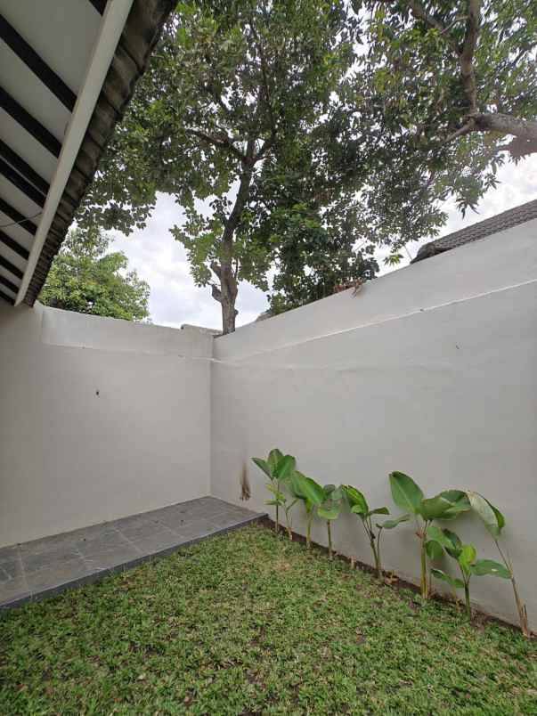 dijual rumah jl palagan