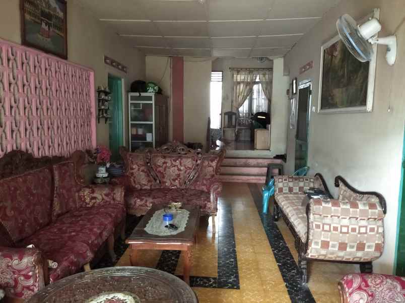 dijual rumah jl pelopor no 6 kelurahan