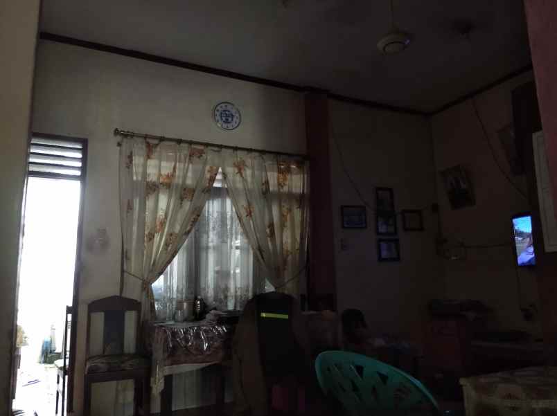 dijual rumah jl pelopor no 6 kelurahan