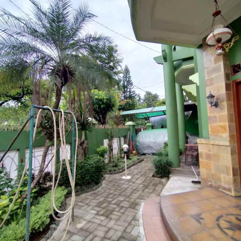 dijual rumah jl pondok kelapa duren