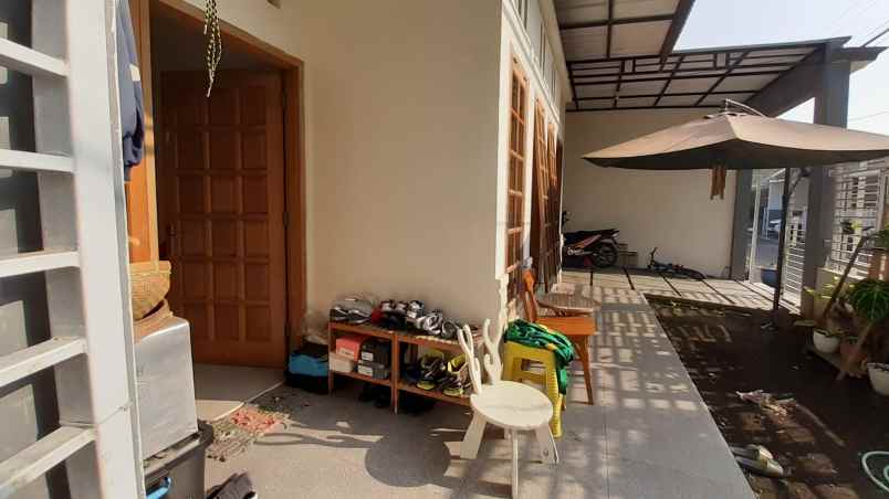 dijual rumah jl raya ampeltendo