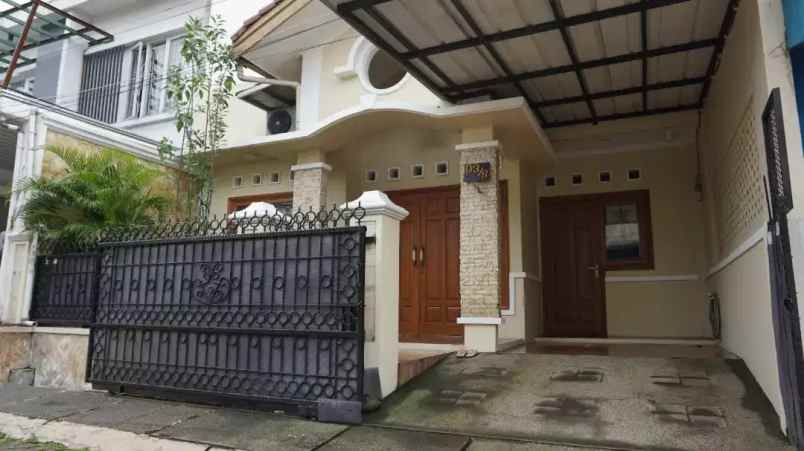 dijual rumah jl raya caman