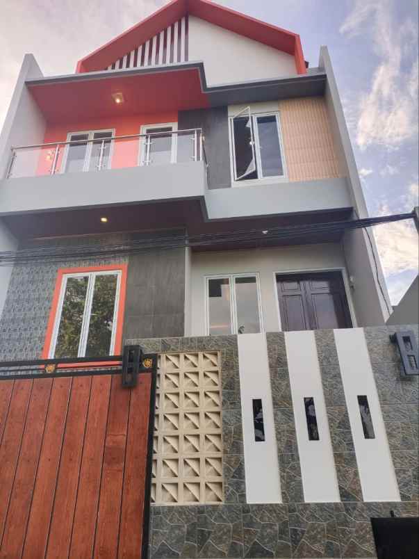 dijual rumah jl raya cilangkap jakarta