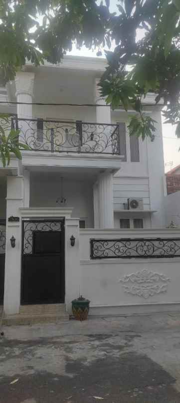 dijual rumah jl sultan agung ii