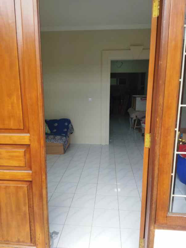 dijual rumah jl tanah tinggi 1 gg 6