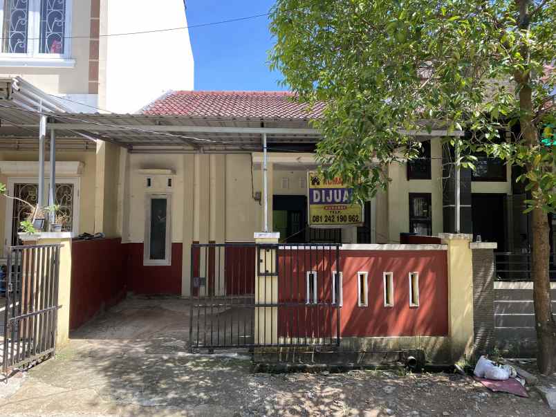 dijual rumah jl telaga suci no 19 perum